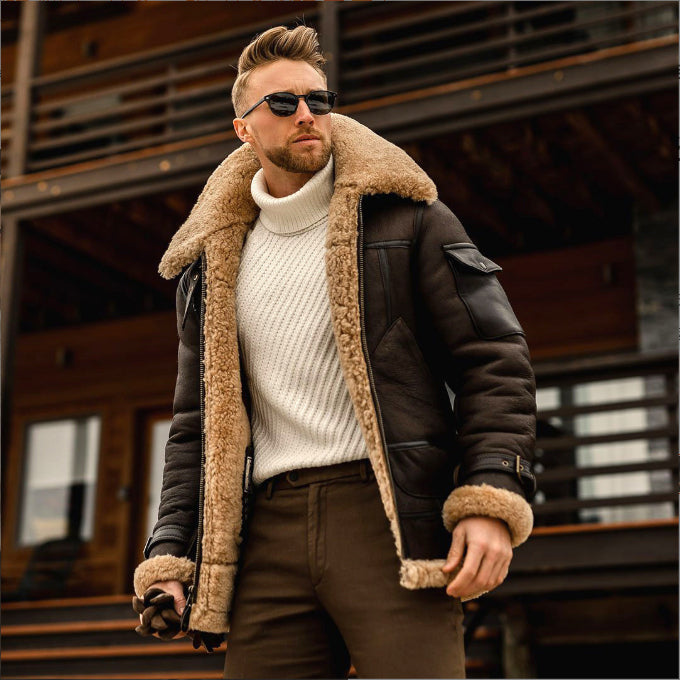 Men's winter jacket with shearling collar, dark coat, zip closure and hand-warming pockets