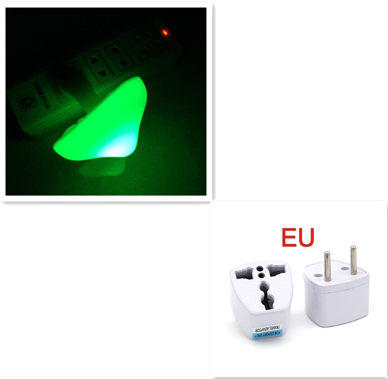 Mushroom LED night light wall socket lamp with green glow, EU plug